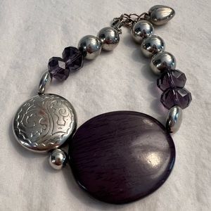 Bracelet with purple beads